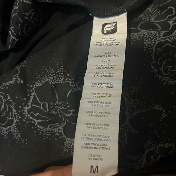 Fabletics Define PowerHold Capri leggings Outlined Floral Womens M Athleisure - Picture 7 of 7